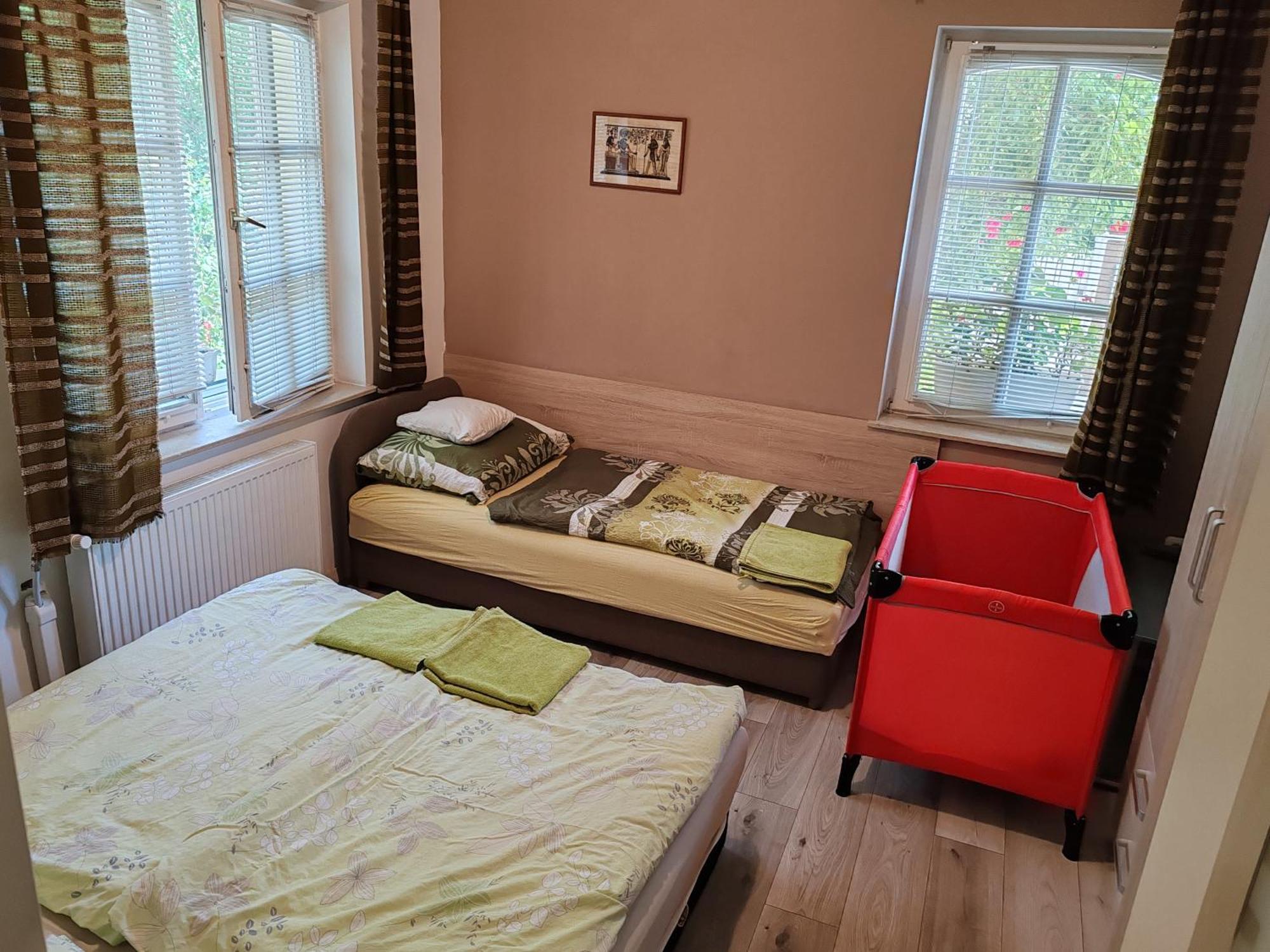Apartment Patricia With Garden Βουδαπέστη Εξωτερικό φωτογραφία