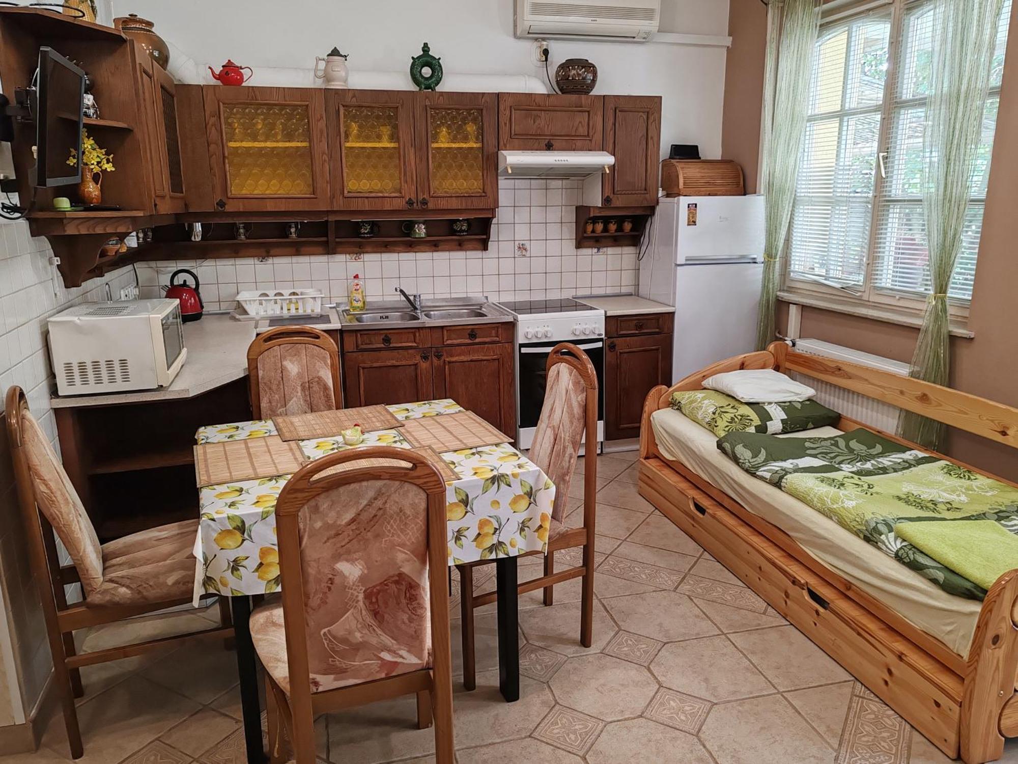 Apartment Patricia With Garden Βουδαπέστη Εξωτερικό φωτογραφία