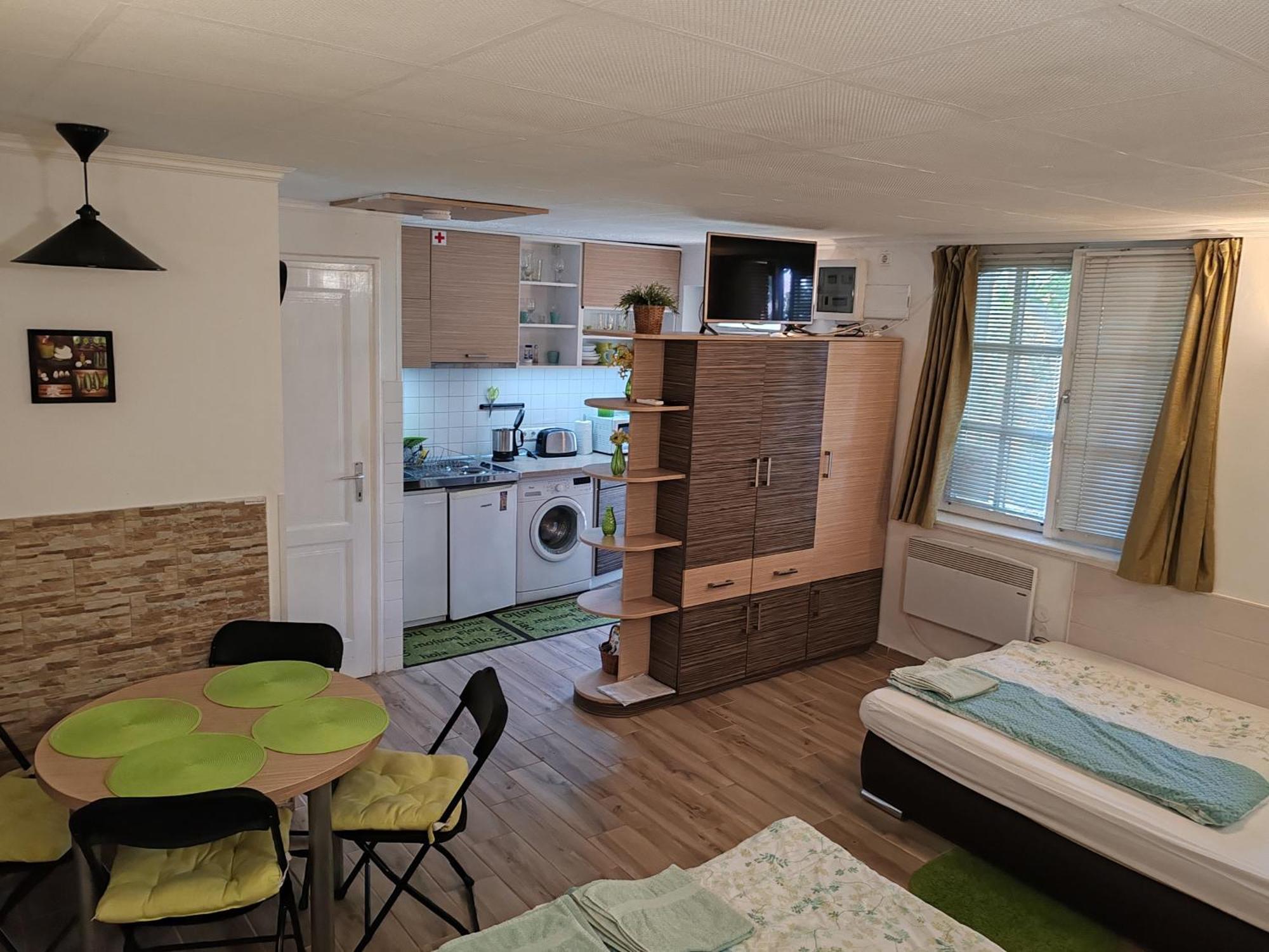 Apartment Patricia With Garden Βουδαπέστη Εξωτερικό φωτογραφία