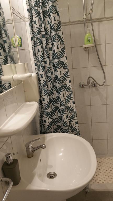 Apartment Patricia With Garden Βουδαπέστη Δωμάτιο φωτογραφία